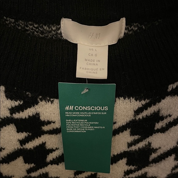 SUPER soft Houndstooth Sweater NWT - Picture 2 of 3